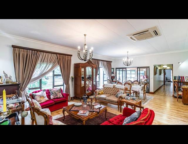 3 BEDROOM HOUSE FOR SALE IN RETIRE AT MIDSTREAM